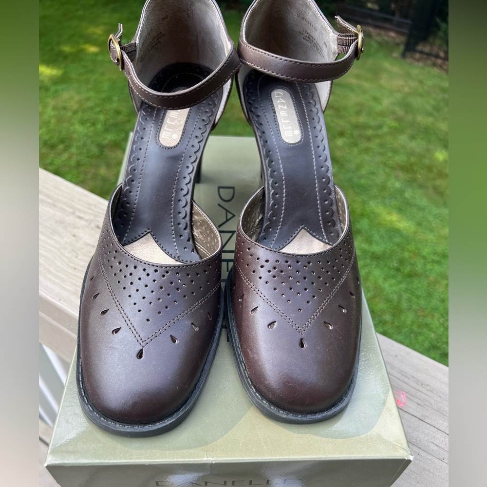 Danelle Espresso Verona Leather Heels
